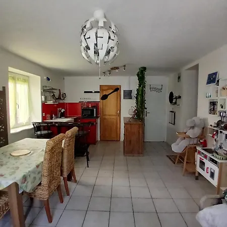 Cozy Et Lumineux
